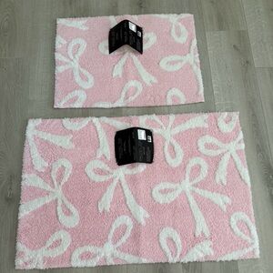 Rachel Zoe Pink and White Bow Accent Door Mat